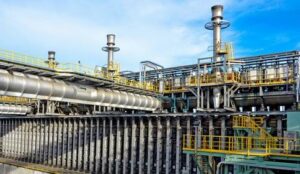 dầu bên trong nhà máy sản xuất than cốc cần phải được loại bỏ