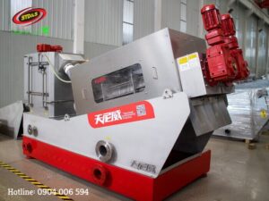 Máy ép bùn trục vít hiện đại