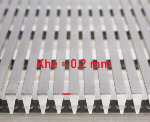 máy tách bột giấy có khe lược rác là 0,2 mm