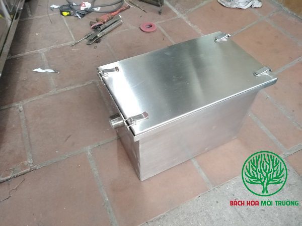 Hình ảnh bể tách mỡ dung tích lớn