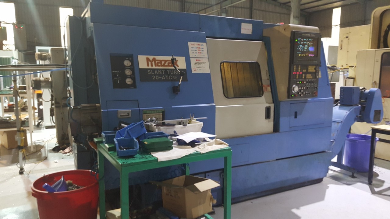 Máy móc và công cụ là yếu tố quan trọng ảnh hưởng tới chất lượng, thẩm mỹ và tính chính xác của thành phẩm gia công